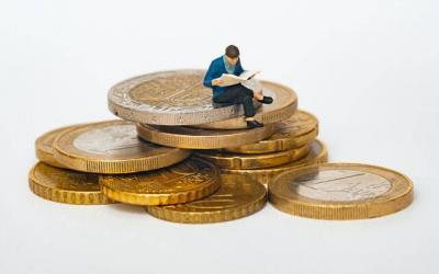 Daily Thought – Do you overwork to be rich?